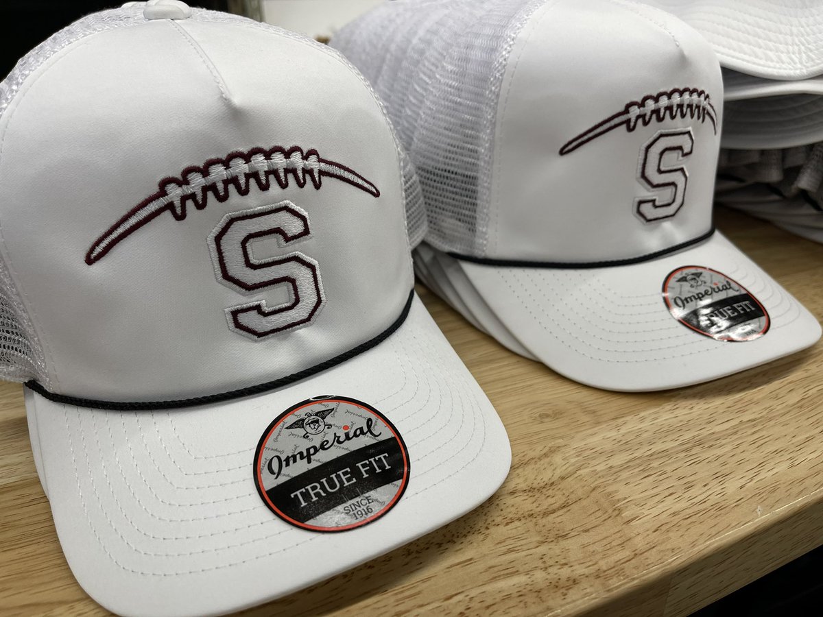 We cranked out some good looking incentives for our football teams this week.🏈 If any of you guys need apparel/embroidery hit us up! Armadilloapparelco.com @EGWarriorsFball <a href="/eastlincolnfb/">David Lubowicz</a> <a href="/CoachPostell/">JT Postell</a> <a href="/FHS_Panthers/">Franklin High Panthers</a> <a href="/FBHCOC06/">Josh brooks</a> <a href="/ShermanHolt51/">Sherman Holt</a>