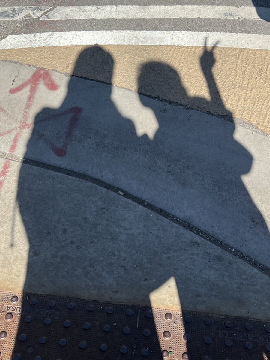 bvblitzk's tweet photo. date with my girl 🤍 https://t.co/nPgKOpqGuS