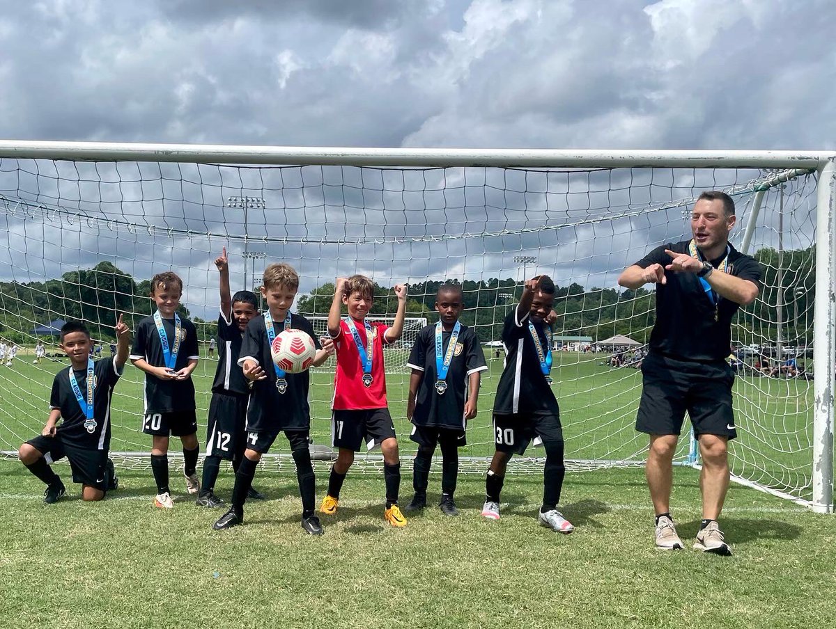 AFU U9 Boys’ Elite team won the NASA Tophat Tournament this weekend.
The team played outstanding soccer!
The team is coached by AFU Academy Director Gregg Tavani. ⚽️🔥💯#weareafu