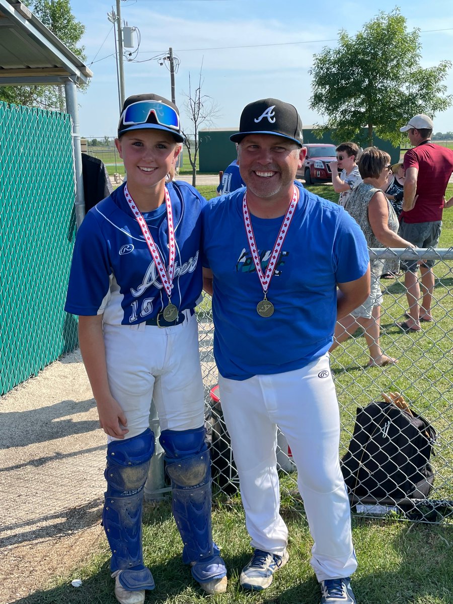 OldsBroncos's tweet photo. Congratulations to Friend of the Broncos™️ and @OldsCollege Sports Management instructor Desmond Bouteiller on coaching Team Alberta to GOLD at the 14U Girls Western Canadian Baseball Championships in Winnipeg this weekend! https://t.co/8lEcHiQ88z