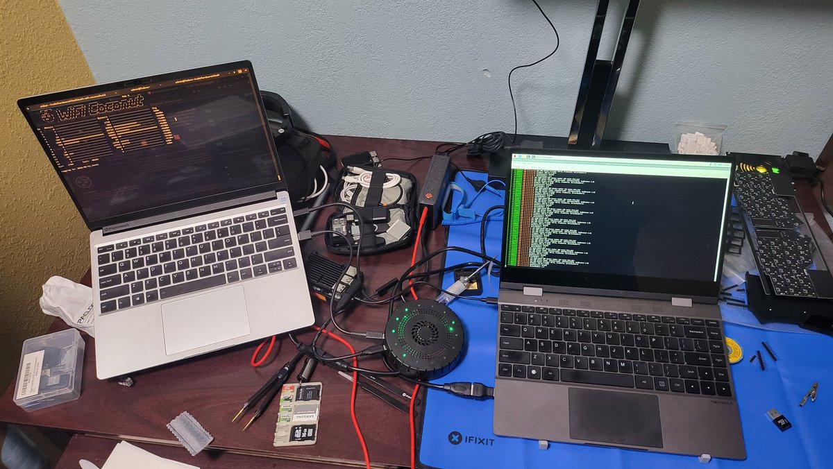 CluCode's tweet image. Oh yes baby!
As an unrelated aside, if you hypothetically, want to run the coconut off a pi with a pisugar pro2?
Use both ports for power or it hangs like a mofo
Allegedly. I hear.