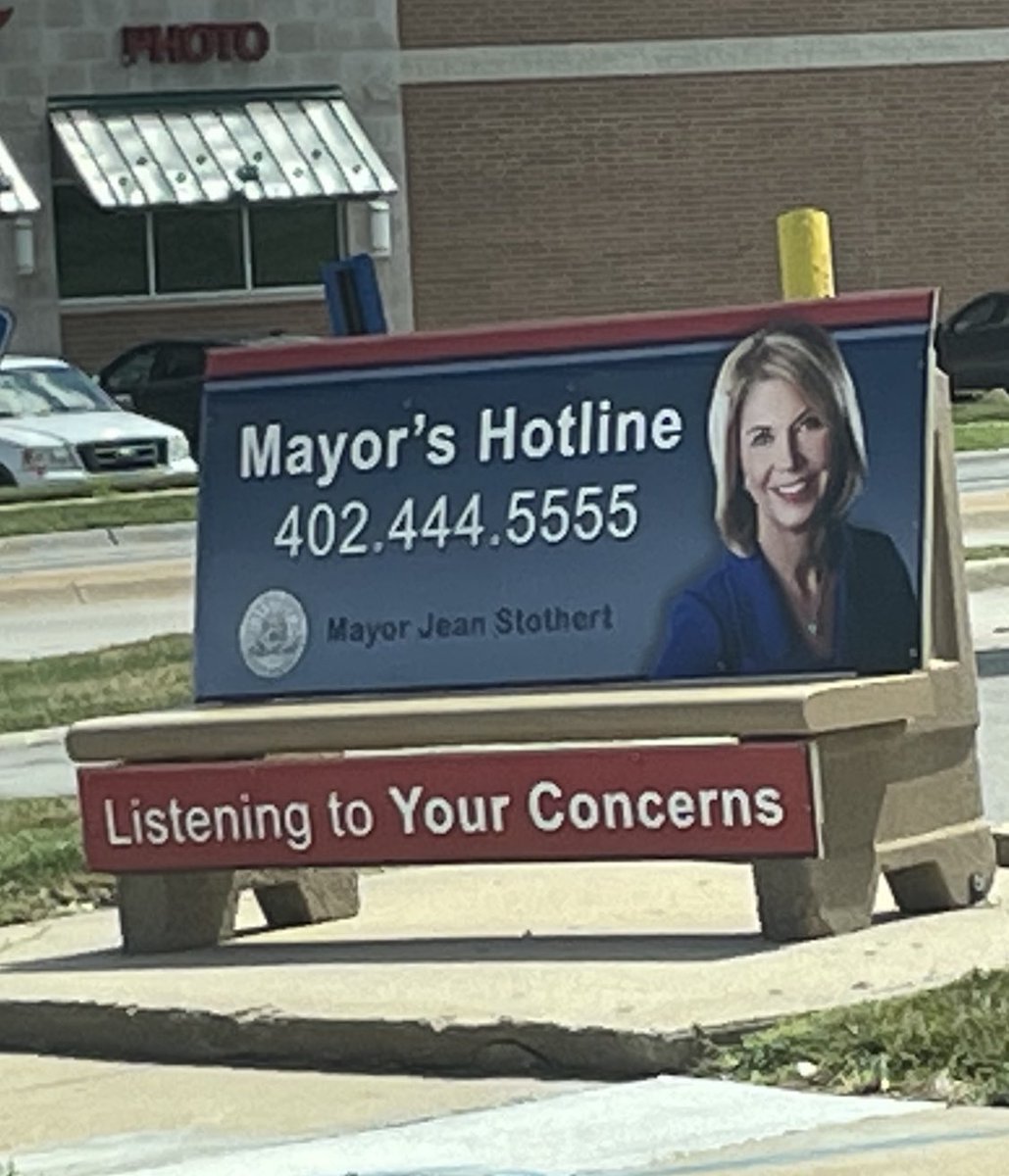 fuzzy60wuzzy's tweet photo. I didn’t know St. Louis was a local phone call. #Omaha #MissingMayor https://t.co/LC9b4n4SyI