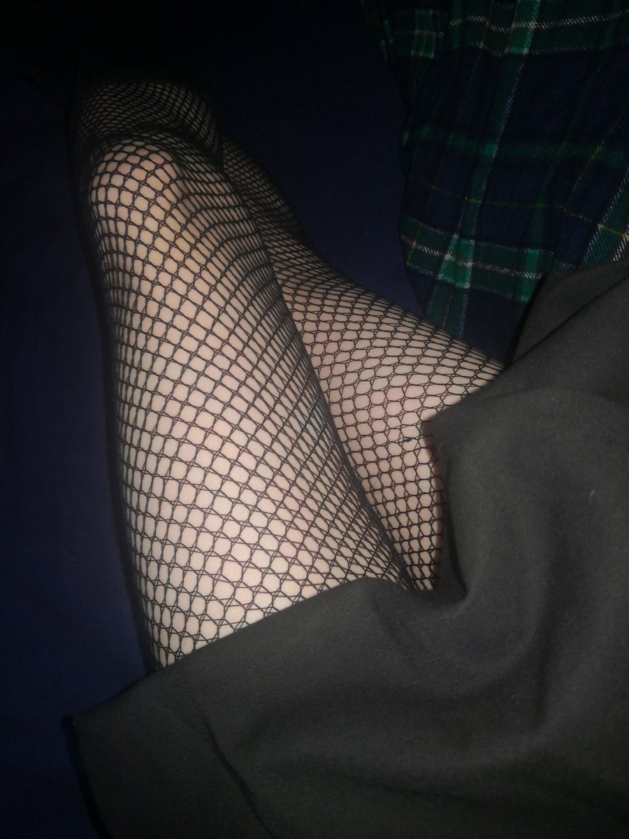 FemboyFacial306's tweet photo. More #thighs  and #fishnetstocking 's! https://t.co/K5Sw4CNFKb