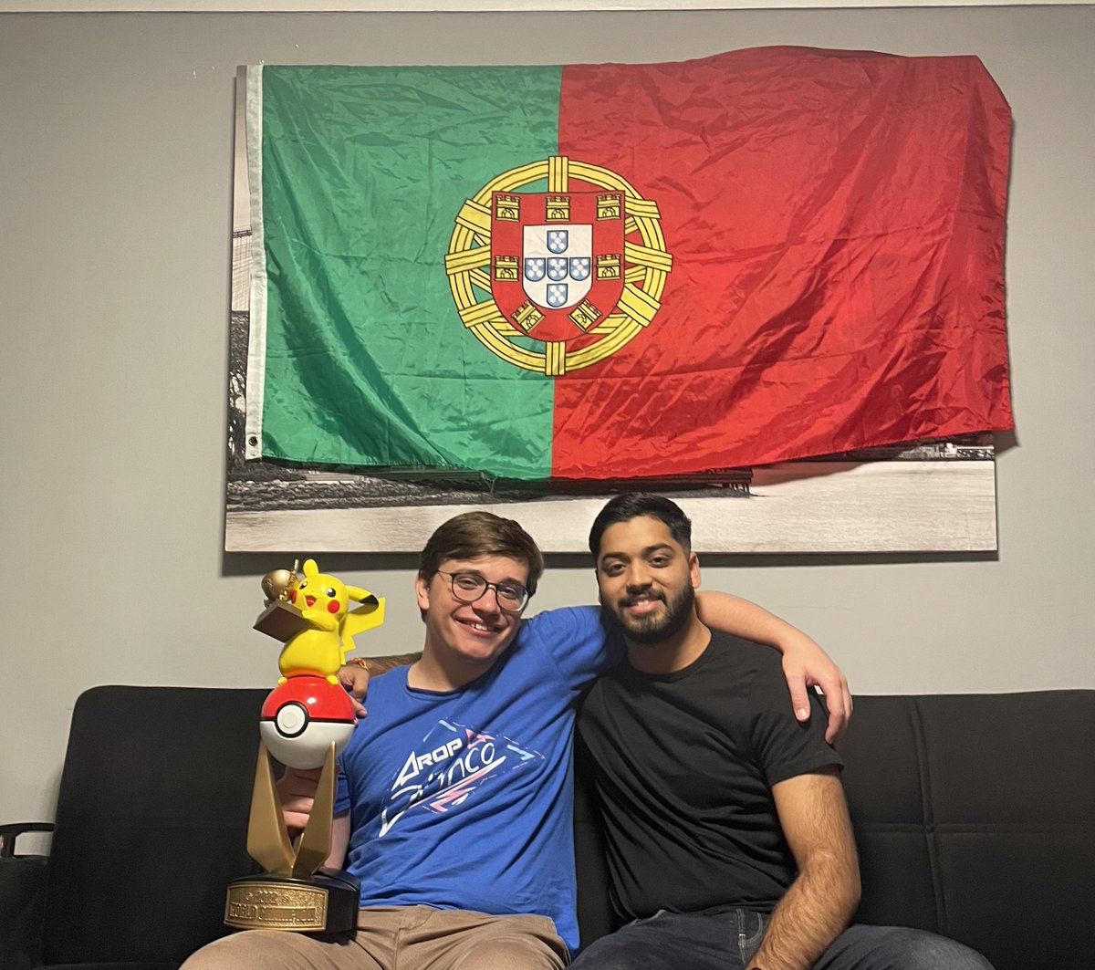 Had an amazing 4 days, seeing friends and meeting new ones. Fair play to Pokémon for putting together an amazing event. Seeing my friend, who taught me to play, win the championship, is surreal. Congratulations to Edu, no one deserves this more than you