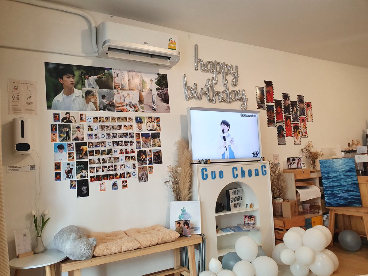 LeoboyCafe's tweet photo. จบไปแล้วกับคาเฟ่วันเกิดเล็กๆ ของเหล่ากัวค่า พบกันอีกครั้งปีหน้านะคะ ถ้ามีโอกาสได้ทำอีก ส่วนของรอบไปรษณีย์ติดตามได้เร็วๆ นี้ แต่ขอแจ้งล่วงหน้าว่ามีค่าจัดส่งนะคะ
#กัวเฉิง #guocheng #郭丞 https://t.co/ZSRv5JKHHv