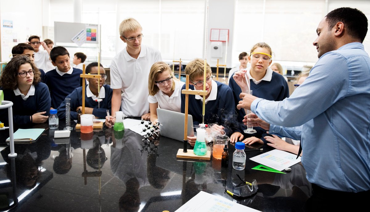 MQEducation (@mqeducation) on Twitter photo Receive a $30,000 one-off training allowance, $30,000 study completion bonus and paid part-time employment whilst studying at @MacquarieUni. Apply for the <a href="/NSWEducation/">NSW Dept of Education</a> Mid-Career Transition to Teaching Program today. mq.edu.au/faculty-of-art… Receive a $30,000 one-off training allowance, $30,000 study completion bonus and paid part-time employment whilst studying at @MacquarieUni. Apply for the <a href="/NSWEducation/">NSW Dept of Education</a> Mid-Career Transition to Teaching Program today. mq.edu.au/faculty-of-art…