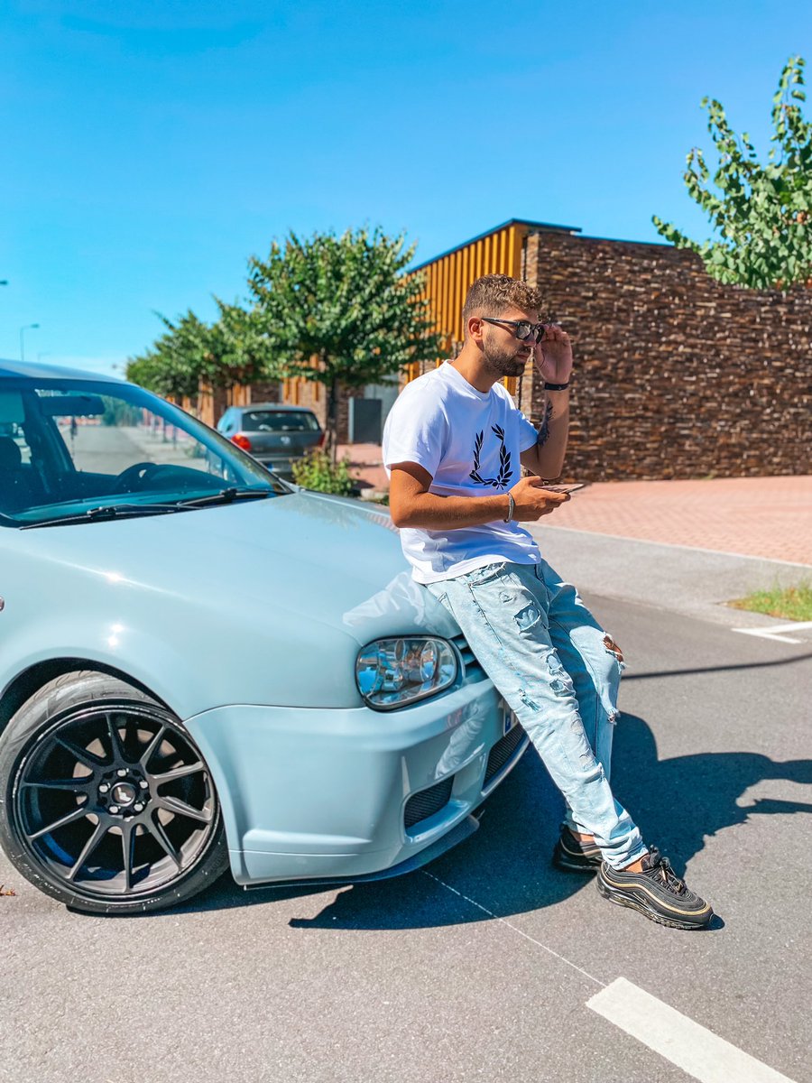 🚙🚙