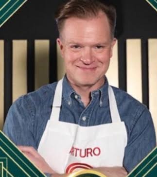 Patan_Principe's tweet photo. Yo el Domingo pasado bien emputado por el fraude de la academia cancelando a TV azteca//Yo hoy descancelando a TV azteca porque ya empezó #MasterChefCelebrity https://t.co/RcnWuMIWuA