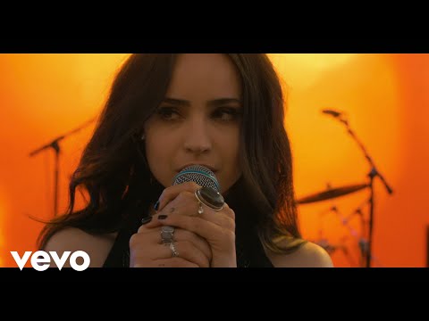¿Te encanta Corazones Malheridos💜? Entonces dale play a #ComeBackHome by <a href="/SofiaCarson/">Sofia Carson</a>, una canción que te llegará al cora 😍.
youtube.com/watch?v=AcTDls…