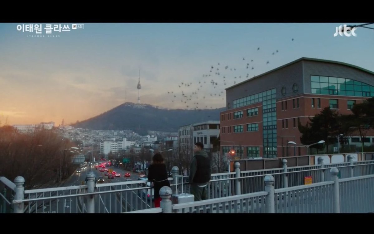 FUTRIANA's tweet photo. 50. Noksapyeong (Yongsan-gu Office) Station (녹사평(용산구청)역)
Beberapa scene drakor #ItaewonClass itu syutingnya di tempat ini. Selain itu pernah muncul juga di drakor #LoveSceneNumber, #RunOn, #RecordOfYouth, dll.
📍 195 Noksapyeong-daero, Yongsan-gu, Seoul, South Korea https://t.co/UdTliKYU4Z