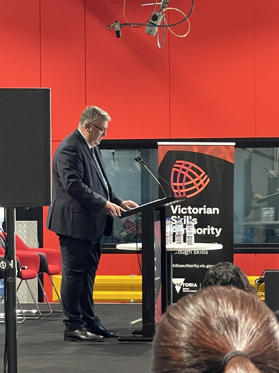 Skilling, upskilling and reskilling needs to become part of our life journey #lifelonglearning #CraigRobertson #VictorianSkillsAuthority @DETVic #springst <a href="/Deakin/">Deakin University</a>