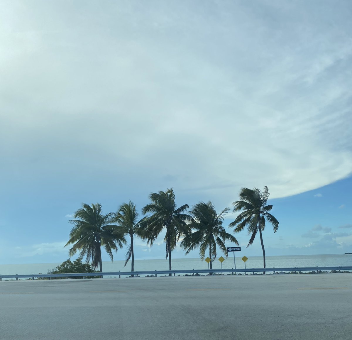 tuckerfoo's tweet photo. #keywest https://t.co/JzDqLIKvBg