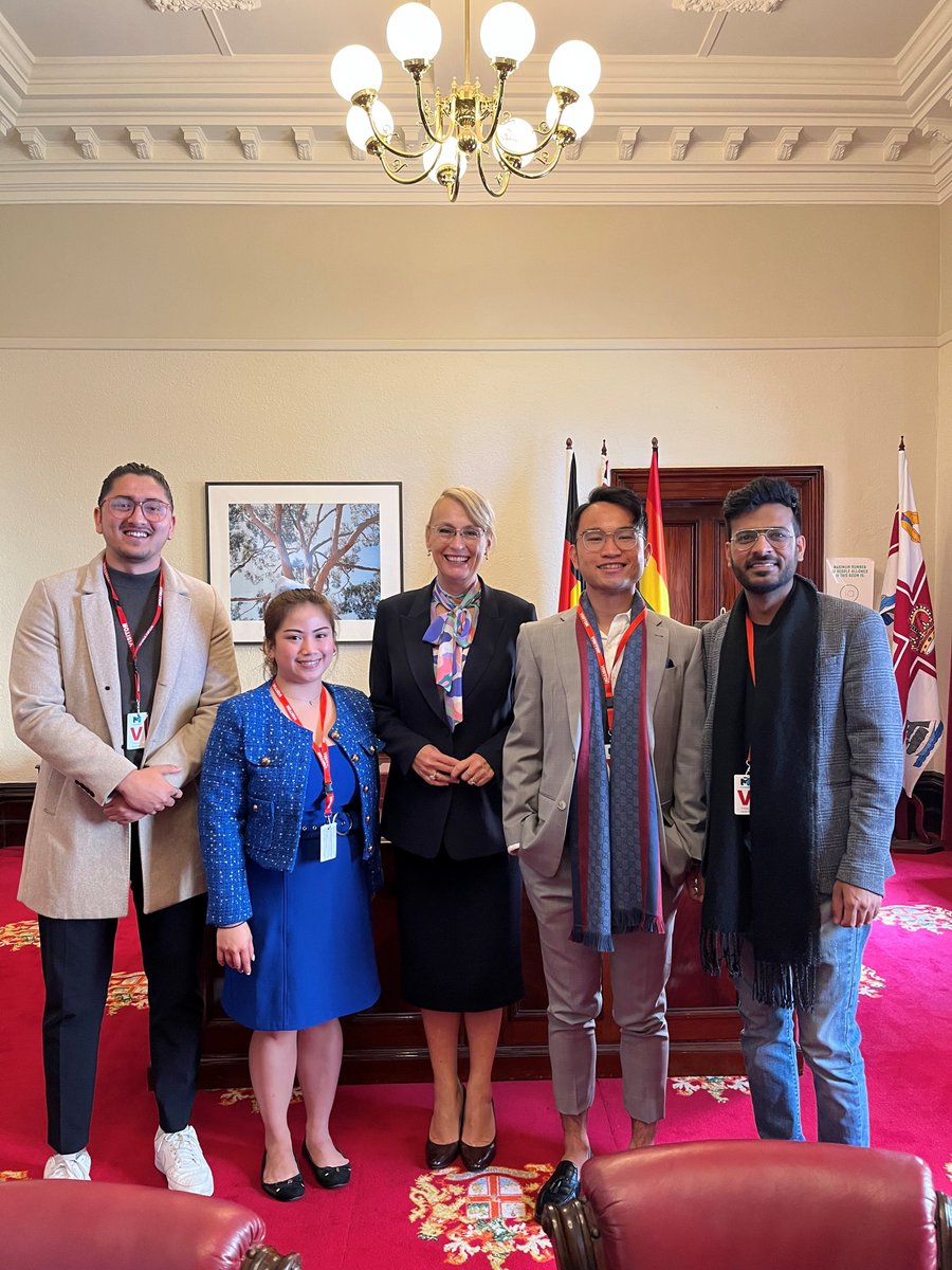 City of Melbourne (@cityofmelbourne) on Twitter photo EMbassadors Jayden, Kimberly, Devendra and Tarzon met with <a href="/lordmayormelb/">Lord Mayor of Melbourne – Nick Reece</a> last week to discuss International student engagement, student run start-ups and advocacy opportunities.
What a great opportunity for us to connect with this integral Melbourne community! 🫶 EMbassadors Jayden, Kimberly, Devendra and Tarzon met with <a href="/lordmayormelb/">Lord Mayor of Melbourne – Nick Reece</a> last week to discuss International student engagement, student run start-ups and advocacy opportunities.
What a great opportunity for us to connect with this integral Melbourne community! 🫶