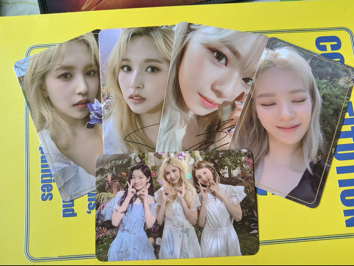 twicey727's tweet photo. wts lfb twice ph

mina and jy signed set
- 1k set

dm/reply to claim

mop/d: gcash and djnt

tags 🏷️ twice mina jeongyeon signed thin more and more mnm unit https://t.co/cXdZnubyQA