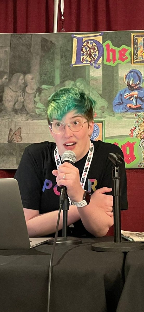 SeanMillsMedia's tweet photo. @thebonstergirl "Put on your 3d glasses"
You look your coming right out of the painting.
#bugcon2022 https://t.co/o9ZFCV21C9