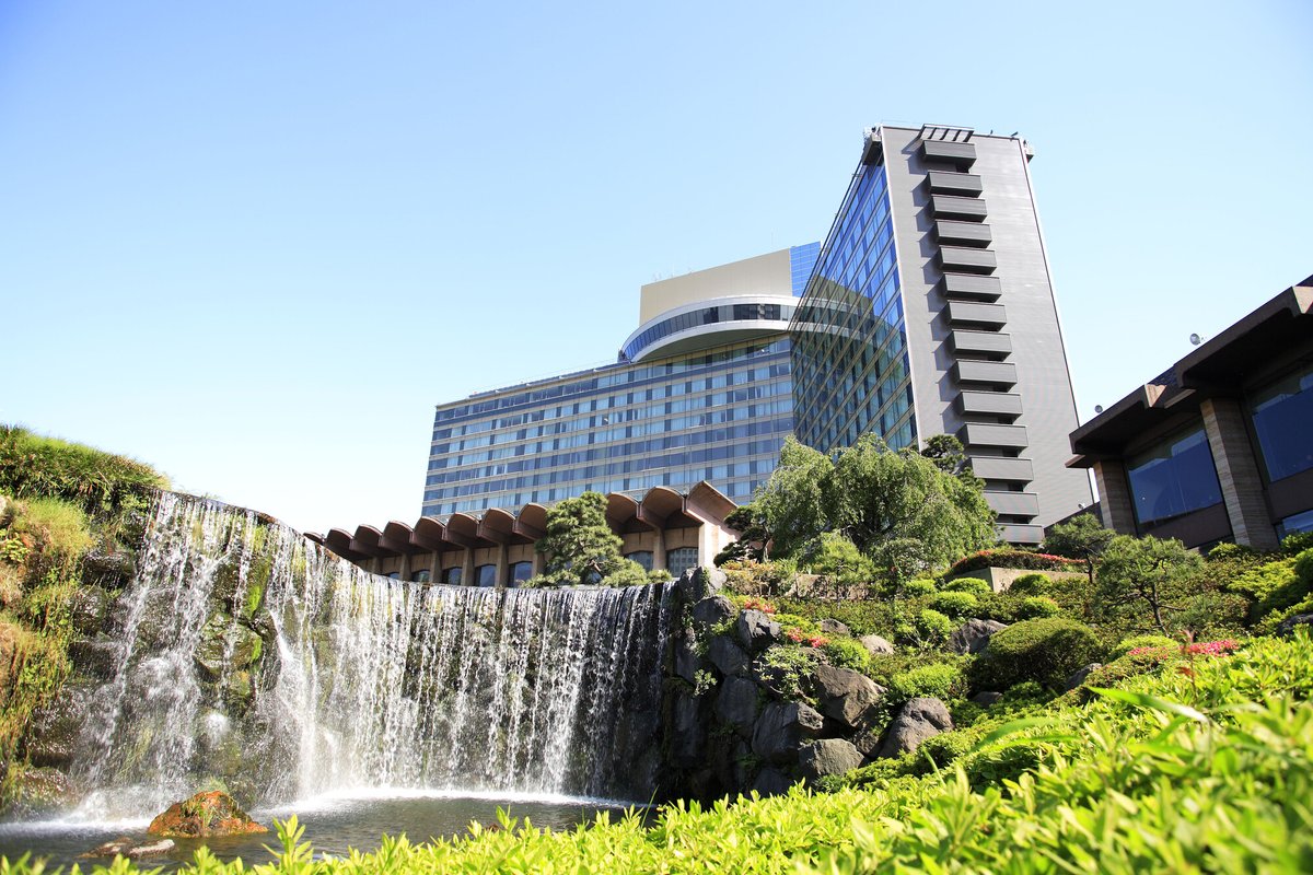 mcgc_jp's tweet photo. #ホテルニューオータニ 東京に当社グループの「地下水(井水)活用膜ろ過飲料化システム」が導入されていることはあまり知られていない。

このシステムにより1日あたり最大350tの飲料水が確保でき、これは災害時に約9,700世帯が3日間過ごすことが出来る水量に相当します🤲🏻💧

#知られたい #井戸 #地下水 https://t.co/JVOJjY3N6E
