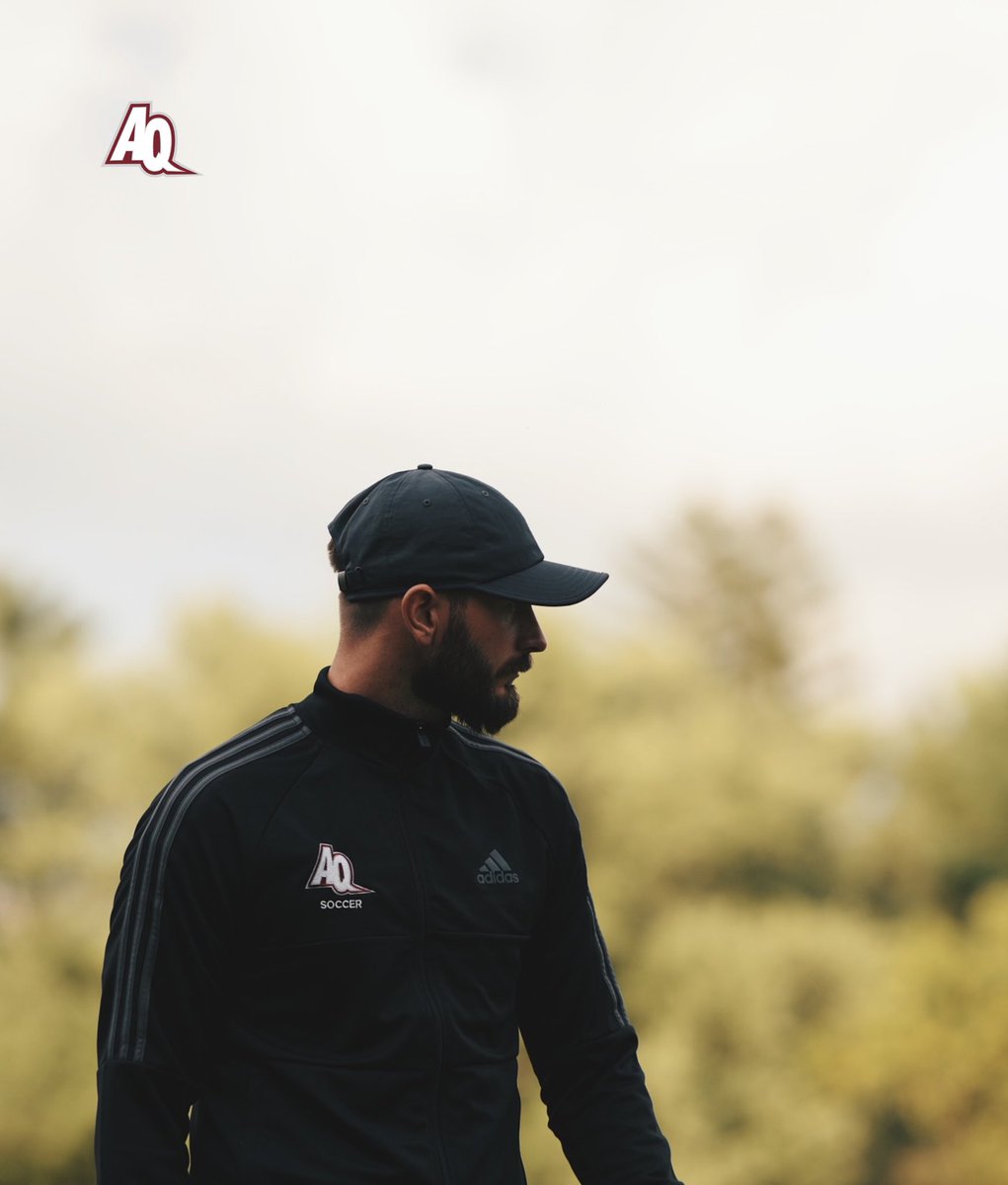 AQMensSoccer's tweet photo. #AtTheOffice 🐶
#SaintsMarchOn @AQSaints https://t.co/z10NOF7lkW