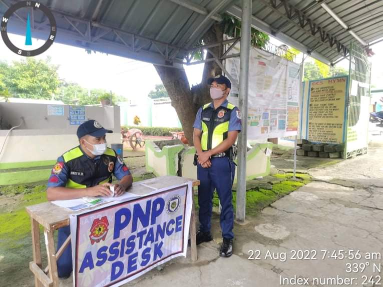 gal_pnp's tweet photo. August 22,2022 
@gal_pnp @pnpdpcr @isurppo
In relation to LIGTAS BALIK ESKWELA SY 2022-2023,, Personnel of Galimuyod MPS under the supervision of PMAJ GABRIEL ALESSANDRO A LABADOR ,COP provided police presence and police assistance desk at Galimuyod Ingtegrated School. https://t.co/KZzxmXOB4X