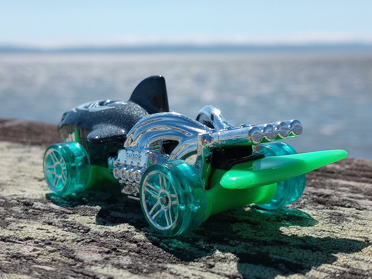 fepacommish's tweet photo. And the @Hot_Wheels #Sharkruiser https://t.co/hBFky8bRqa