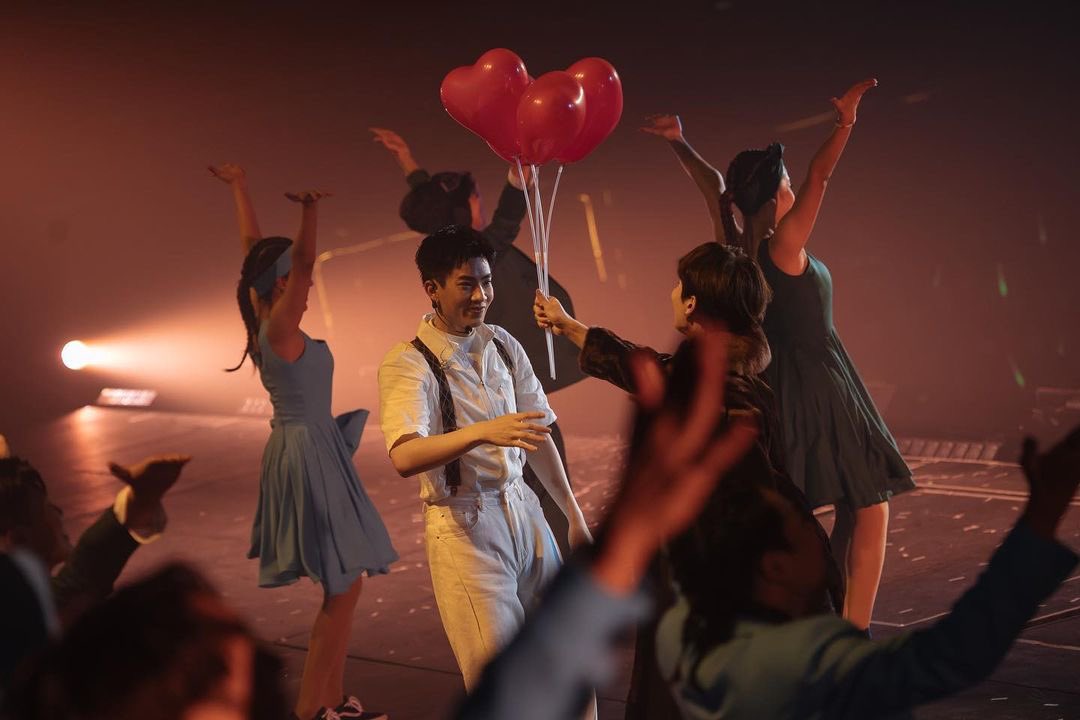 offguning's tweet image. p’kwang: keep going together 💖