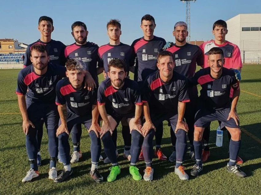 Fotos alineaciones del partido de pretemporada jugado con la Escuela de Fútbol El Valle @efp_el_valle
-
Resultado 0 - 1
⚽ Nene (p)
-
Partido bonito y muy igualado que se decidió por la mínima en los minutos finales. Muchas gracias a todos y en especial a la <a href="/efpelvalle/">E.F. Peña El Valle</a>