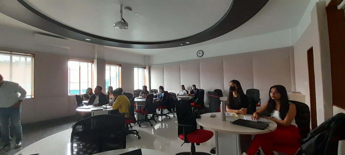 BIPP_ISB's tweet photo. Prof @AnjalPrakash conducts two-day #workshop on 'Qualitative Research Methods' for @mlrf_mig fellows in Shillong, apprising them of #data collection methods, tools, and implications of qualitative #research. @SShariqueM #MLRF #fellowship #Meghalaya https://t.co/05PMd8zcer