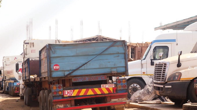 GuardianZim's tweet photo. ZACC seizes Wadyajena’s 22 haulage truck fleet https://t.co/GTAoZc6QeV https://t.co/hdLTdkMGjd