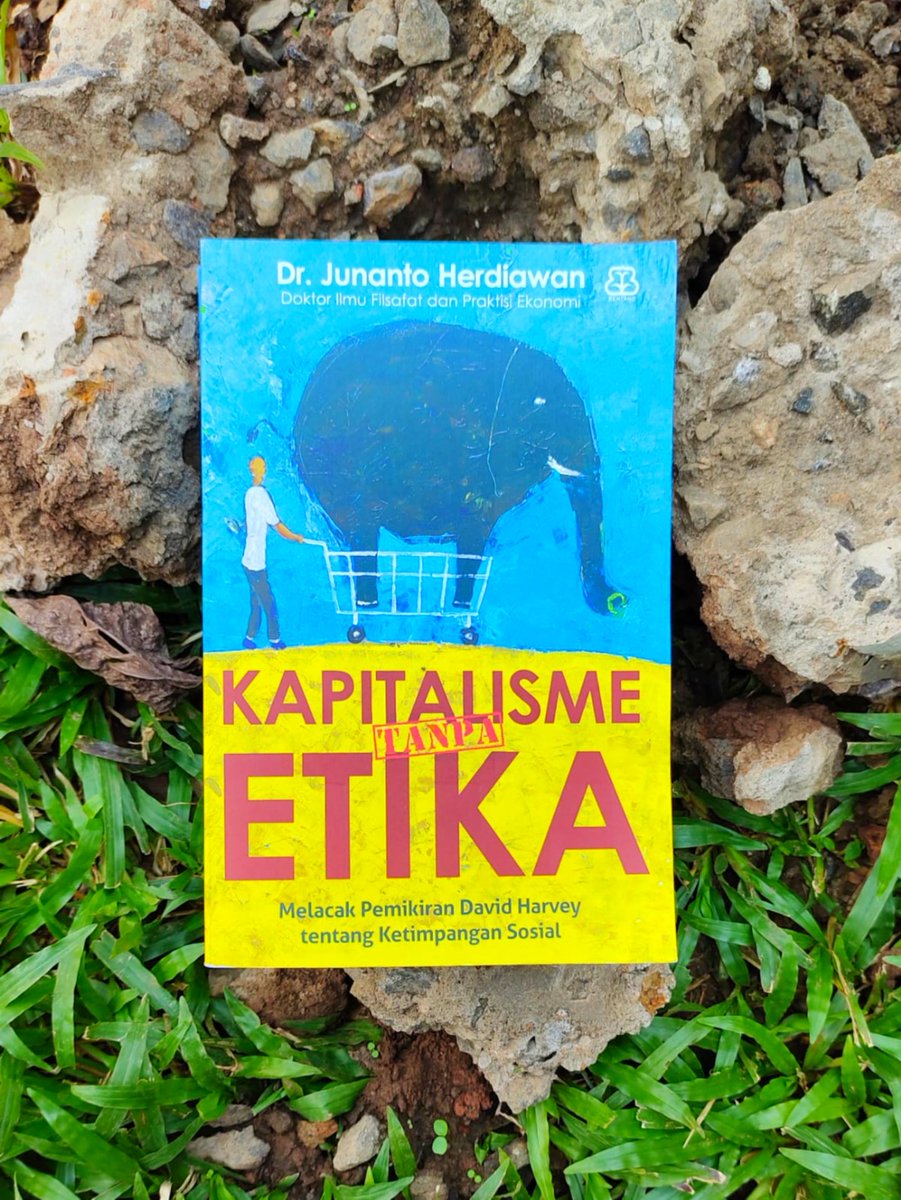 bentangpustaka's tweet photo. Tapi tahu nggak, kapitalisme tidak selalu seburuk itu, lho 🤔

Semua dibahas secara mendalam di buku Kapitalisme Tanpa Etika karya @junanto
Buku ini membedah sifat modal kapitalisme dari sudut pandang neomarxis yang dikemas secara akademis dari berbagai referensi. https://t.co/Q43nAYB7Gf