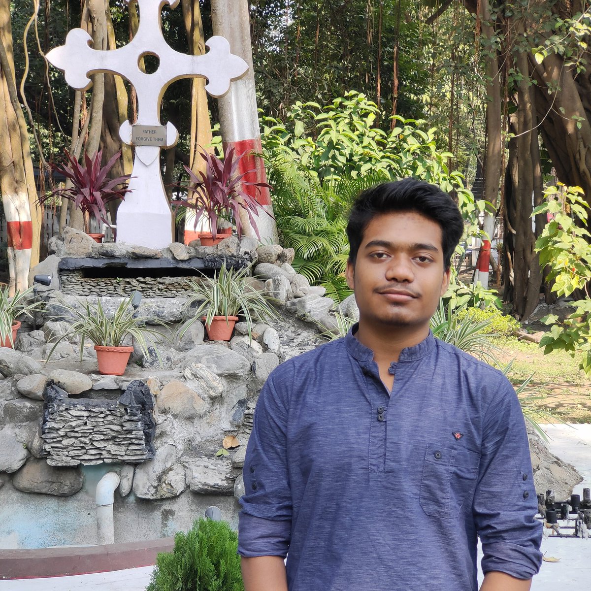 Crazyman1517's tweet photo. #NewProfilePic https://t.co/Dum9USjYIk