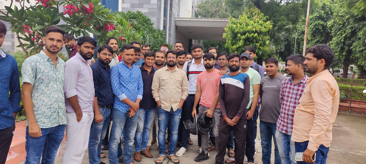 TheUpenYadav's tweet photo. कंप्यूटर अनुदेशक भर्ती परीक्षा परिणाम इस वीक में जारी होने की स्थिति स्पष्ट बुधवार गुरुवार तक हो जाएगी ll
अन्यथा अगले वीक में तो कंप्यूटर अनुदेशक भर्ती परीक्षा परिणाम जारी हो ही जाएगा ll https://t.co/SiJOJTJ6NS