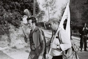 Gilles_Simeoni's tweet image. Aleria, 22 d'aostu 1975.
47 anni dopu, tinimu più chè mai à mente ciò chè no divimu à quelli è quelle chì si pisonu in quellu ghjornu contr'à l'inghjustizia è u culunialisimu. 47 anni dopu, grazi’à elli è tant'altri patriotti è patriotte, ferma vivu è arrittu u nostru populu !