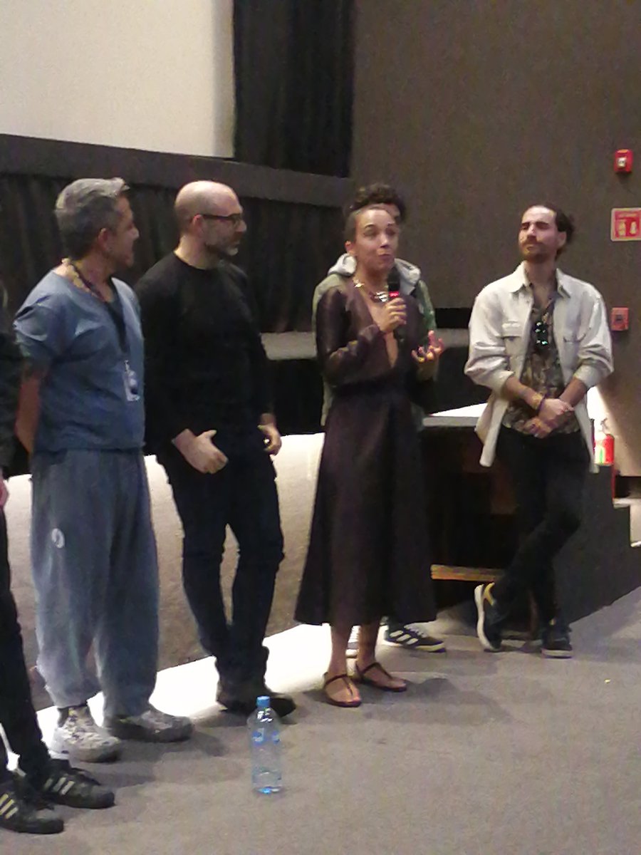 JustAJTaker's tweet photo. #MACABROXXI tuvo un día más de actividades con #ElOjoYElMuro, sci fi guatemalteco con la presencia del equipo detrás de la cinta y su director Javier del Cid así como #GuardadoHermano, un terror muy particular presentado por Jorge Iván Sanders y Ariadnalí de la Peña @MacabroFICH https://t.co/zKRCPHfqKg
