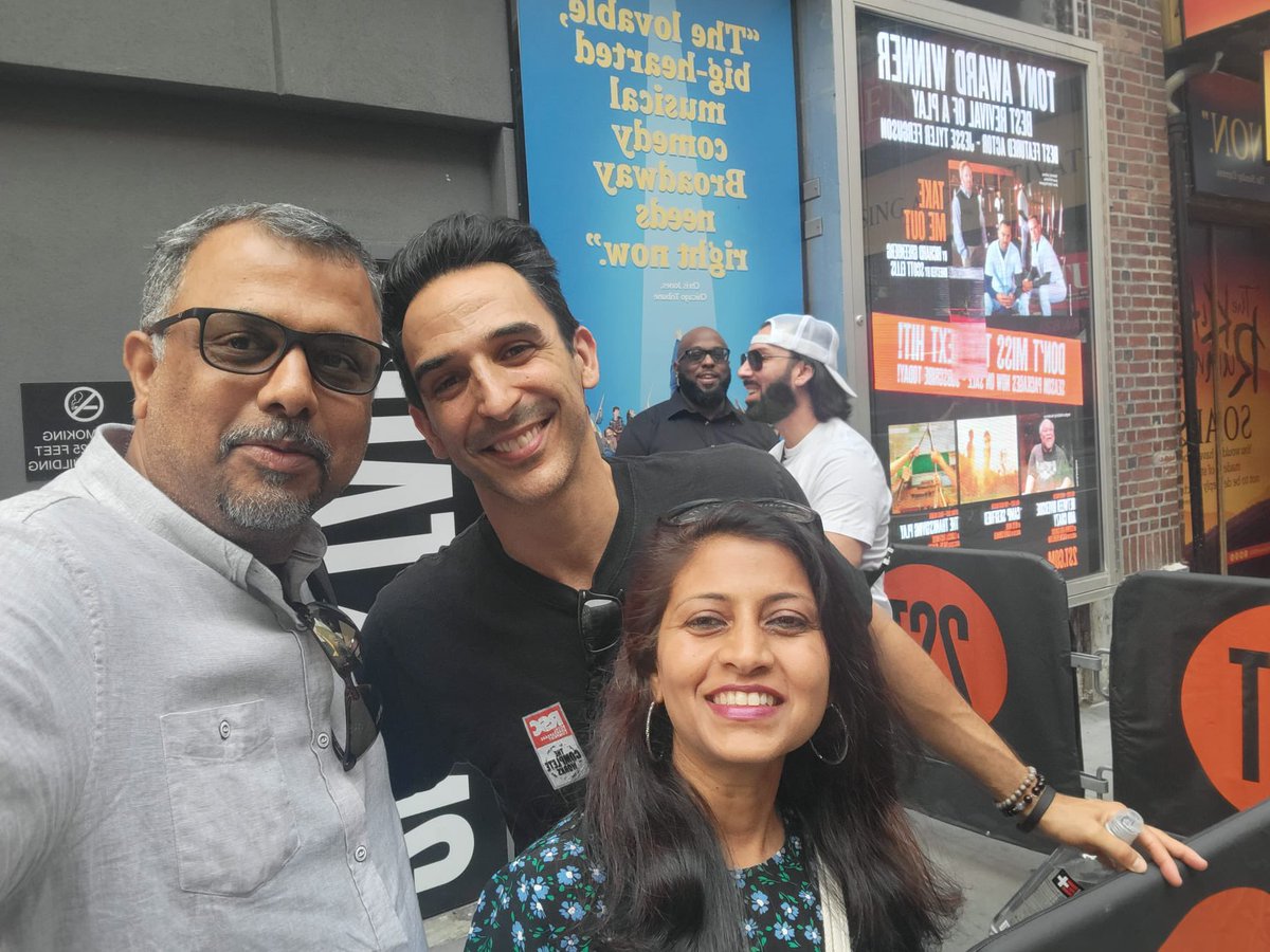 PunyFingers's tweet image. One of my favorite books #kiterunner brought to life by @kiterunnerbway at The Hayes Theater. 

What a stellar performance, @AmirArison! From the first scene, you established yourself as Amir from the book and carried him through the end. And, thanks for the picture.