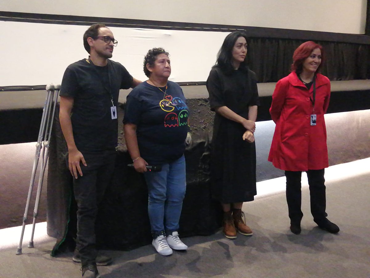 unpluggednewsmx's tweet photo. #Cine #Macabro2022
Estamos en la función de #GuardadoHermano, la cinta dirigida por @sanders_dir_sfx, con la presencia del director y la actriz @AriadnaliP y la directora del Festival @EdnaCTenorio
Fotos por @JustAJTaker
@MacabroFICH https://t.co/Vrh0226XrD