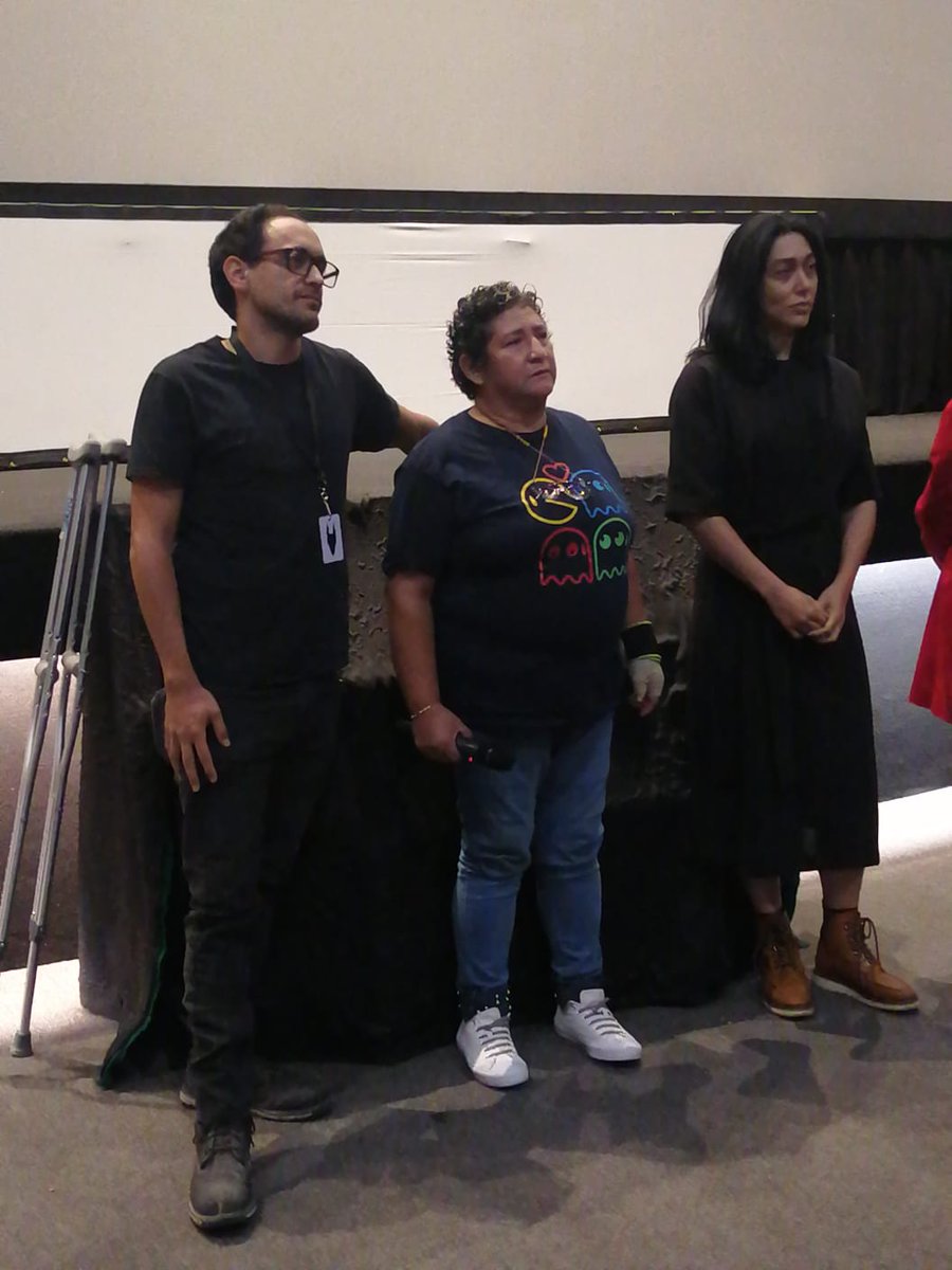 unpluggednewsmx's tweet photo. #Cine #Macabro2022
Estamos en la función de #GuardadoHermano, la cinta dirigida por @sanders_dir_sfx, con la presencia del director y la actriz @AriadnaliP y la directora del Festival @EdnaCTenorio
Fotos por @JustAJTaker
@MacabroFICH https://t.co/Vrh0226XrD