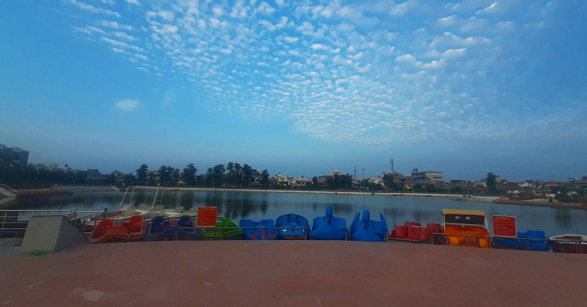 kaps_its's tweet photo. #itskaps #landscapelover #landscapephotography #landscapedesign #landscapephotography #landscapearchitecture #landscapepainting #landscapehunter #landscape_collection #landscapephotos #landscapes #मैंऔरमेरीसाईकल https://t.co/waby6FfSjK
