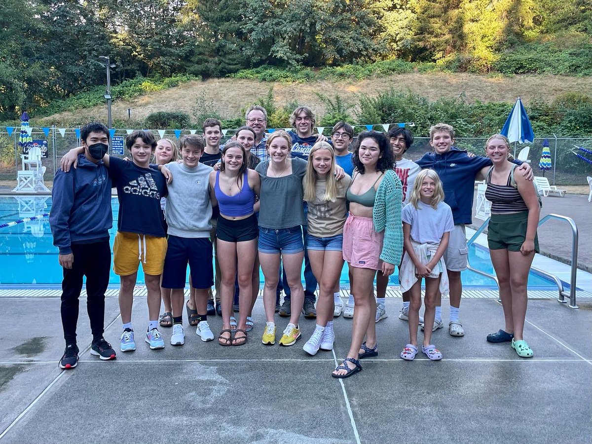CoachDavidOrr's tweet photo. Thank you to everyone who came out tonight to say a fond farewell. Been an AWESOME four years! So proud of this TEAM and so grateful for the mountains of support and the waves of love. My heart is with you forever.β€οΈπππ#GoCascade #CascadeForever #SWIMYAH https://t.co/rcVVwgttgr
