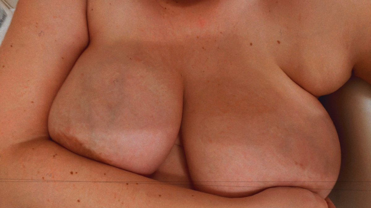 bratt_thicc's tweet photo. Handful? Or a mouthful? 

https://t.co/30X1loA0qR https://t.co/8jZpHY9pMI