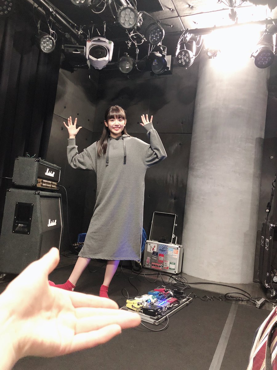 sRUCYC7DAMC1bGT's tweet photo. #ひなチャレ #DAYS53
~推しの癒されるところ~
癒しの天使の推し様👼 ❤︎
とある日のツイート写真👀
満面の笑顔で服が破れた報告を
してくれました😳💕
これからTV収録なのに...💦
お茶目で愛おしくて...
ホッコリします💓
こんな親しみやすいところも
魅力なんです🥰
#武田雛歩
#たけやま3・5 https://t.co/XW7yVpfbH8