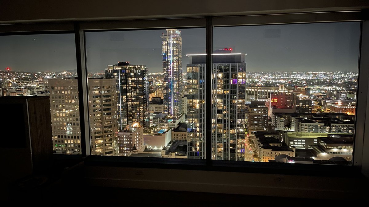 Hideouts tweet media