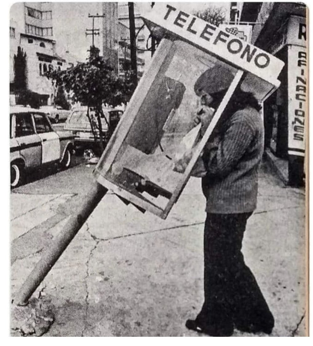 joseramoncorona's tweet photo. Así se caían las redes sociales en 1983 https://t.co/CEDSm3eWk5