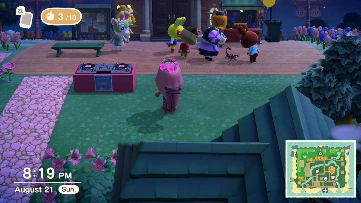 pinkbunnyr's tweet photo. BREAKING: scorpion infiltration has disrupted the fireworks #AnimalCrossing #ACNH #NintendoSwitch https://t.co/er6BaepIQl