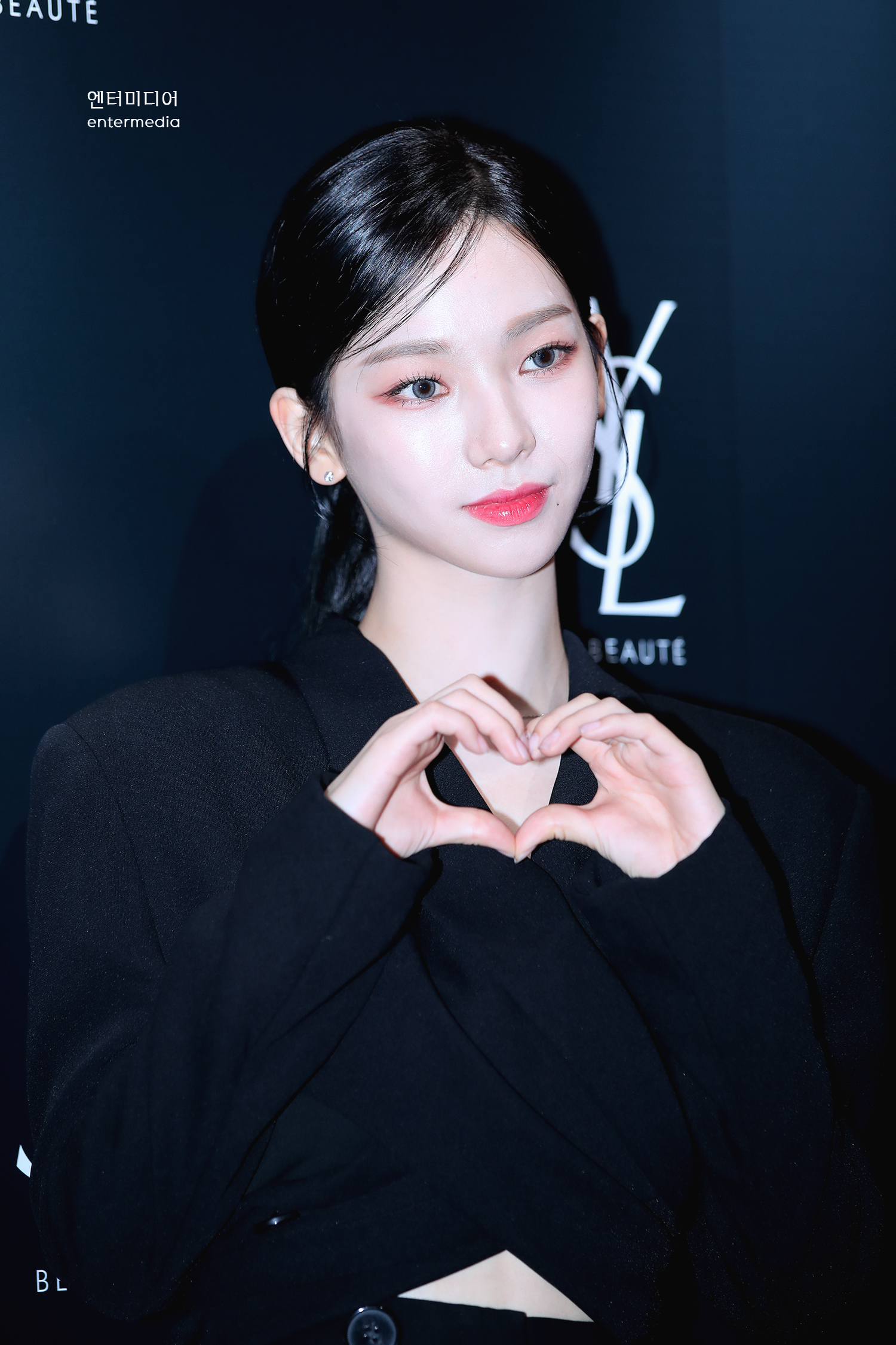 FavLoGbaMAA-w2n.jpg:orig