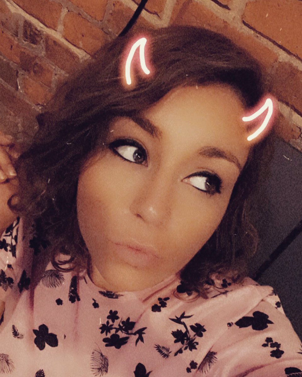 this_isjeni's tweet photo. @therealmrcrypto @DeeHouseMF @jd93snake Since we’re all sharing pics of ourselves ☺️☺️ https://t.co/mjWFjGhRqq