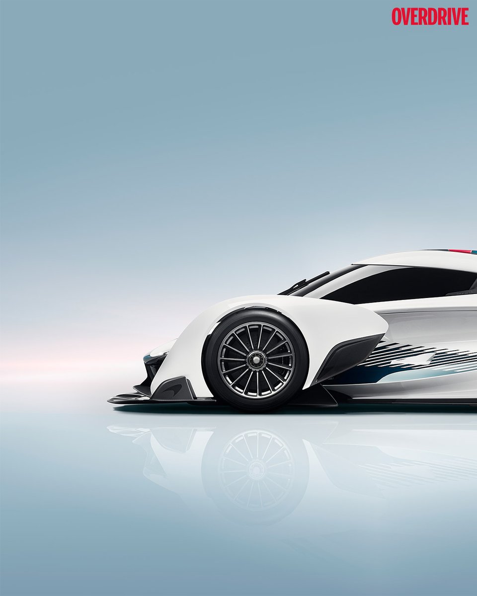 odmag's tweet photo. McLaren Solus GT unveiled, it is a Single-Seater Track-Only Race Car.
▶ It is based upon the McLaren Vision GT developed for Gran Turismo Sport video game.
▶ It gets a 5.2-litre NA V10 producing 840 PS of Power &amp; 650 Nm of Torque.
#McLaren #solusgt #hypercar #trackonly #racecar https://t.co/1YuqisKyfG