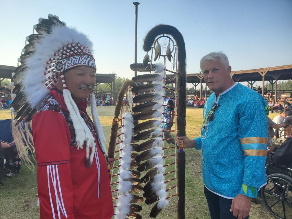 MayorBoersma's tweet photo. Had the honour of walking in beside Chief George Arcand Jr leading the Grand entry as Mayor of Morinville.  This weekend has been powerful, impactful and humbling as I witness a culture of love care and compassion. My heart is full. https://t.co/mSu46PQEBh