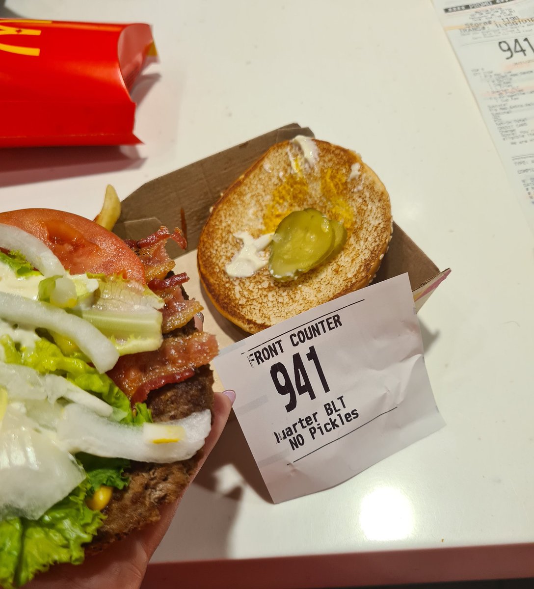 Str_Corona's tweet photo. @McDoCanada good joke of your employees! Asking for no pickles and... surprise!! 😒 https://t.co/9ruoPwukhu
