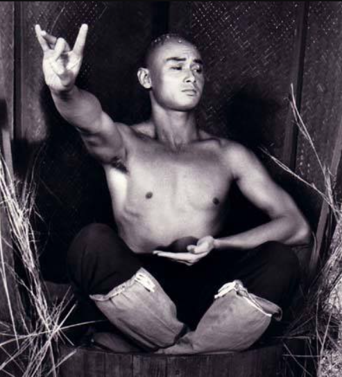 Wishing a Very Happy Birthday to the one and only Gordon Liu

keep fighting the fight good sir 