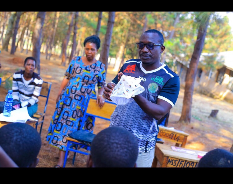 SmileforCommun2's tweet photo. A report from UNESCO(2014) male teachers need to be informed and confident regarding menstruation hygiene so that they can support female students and create a less stigmatising environment at school. We work with teachers to make this happen. https://t.co/Wv9rUbSQad