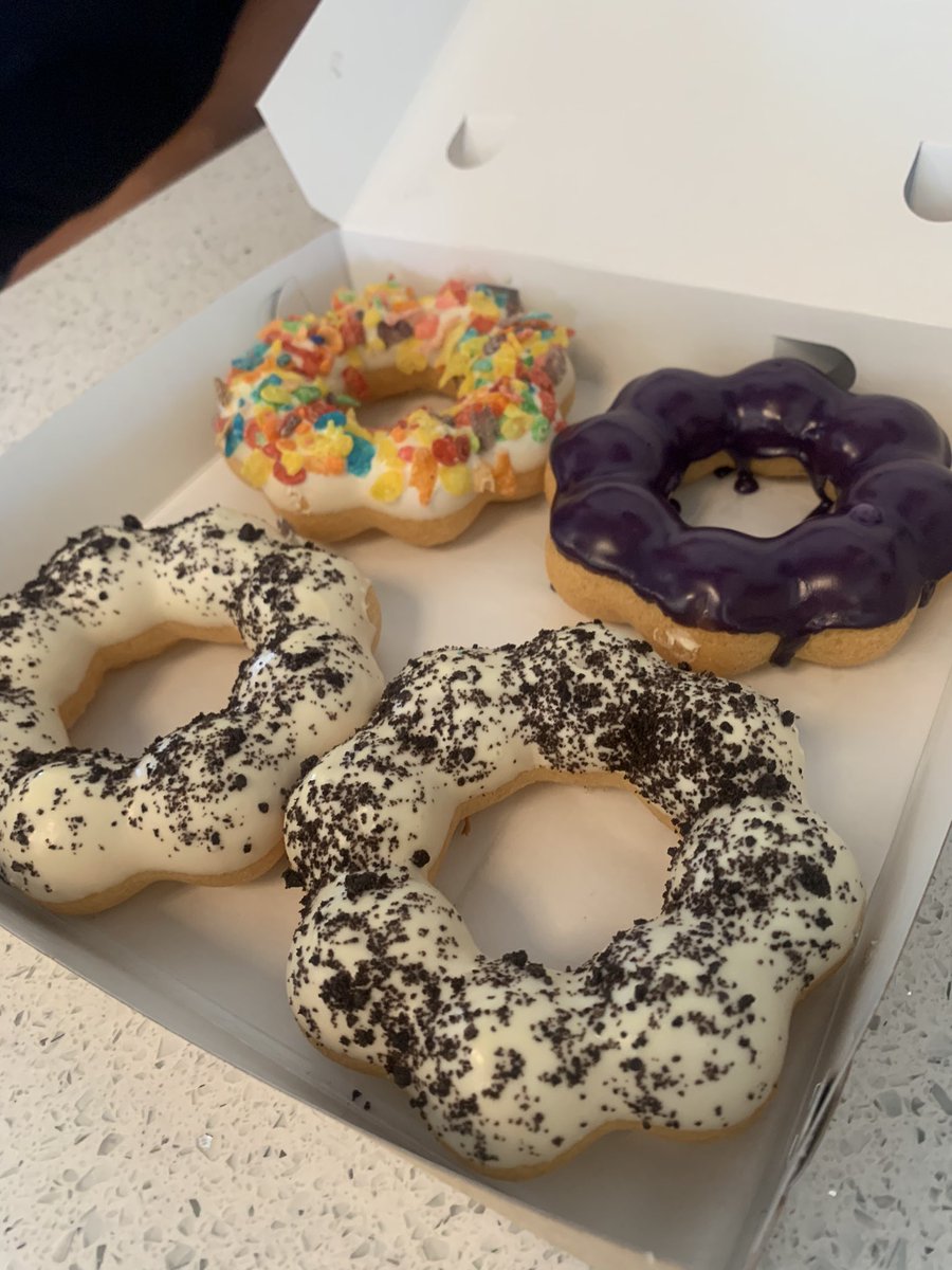 Sweetcheeks tweet media